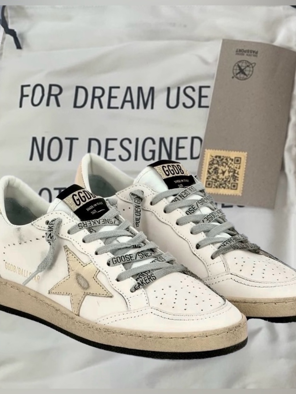 Women’s Golden Goose Ball Star with gold star and heel tab - Size 40 (US 9.5-10)